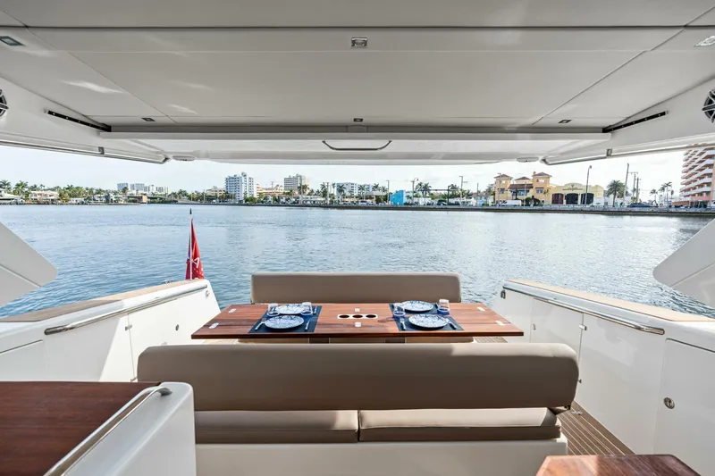 Slide: The Image of Makai M37 2025 - 5673259