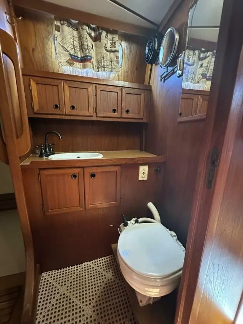 Slide: The Image of Nauticat 43 1984 - 5673422