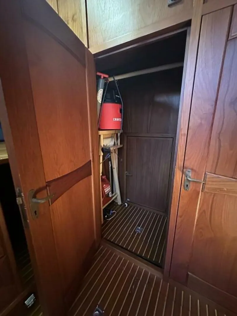 Slide: The Image of Nauticat 43 1984 - 5673421