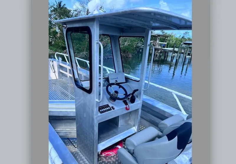 Slide: The Image of Custom Landing Craft 2025 - 5673609