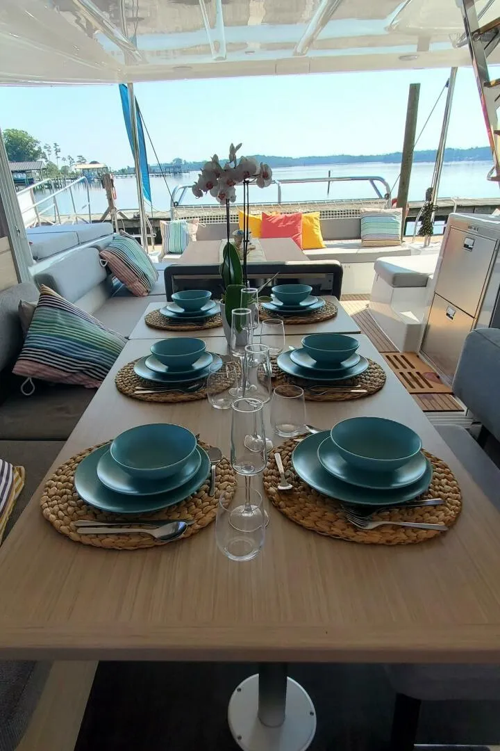 Slide: The Image of Lagoon 43 Owner's Version 2026 - 5673730