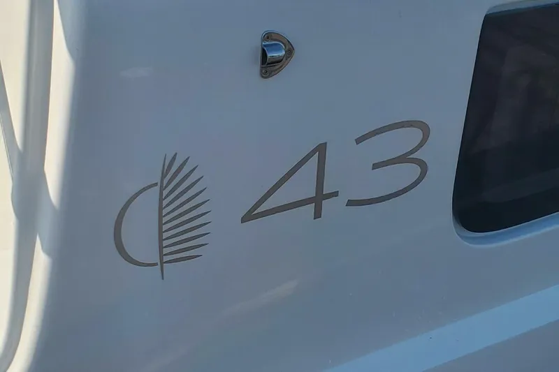 Slide: The Image of Lagoon 43 Owner's Version 2026 - 5673717