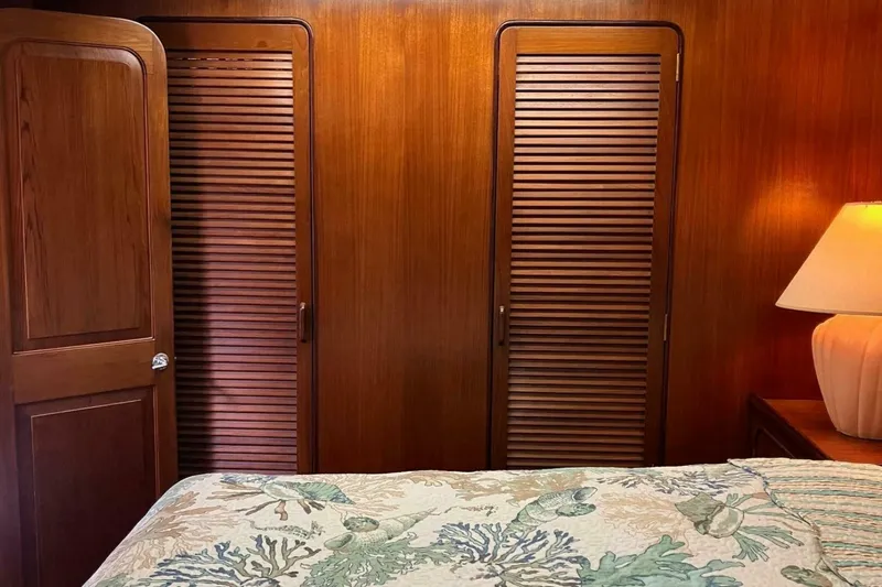 Slide: The Image of Gulfstar 44 Motory Yacht 1986 - 5674078