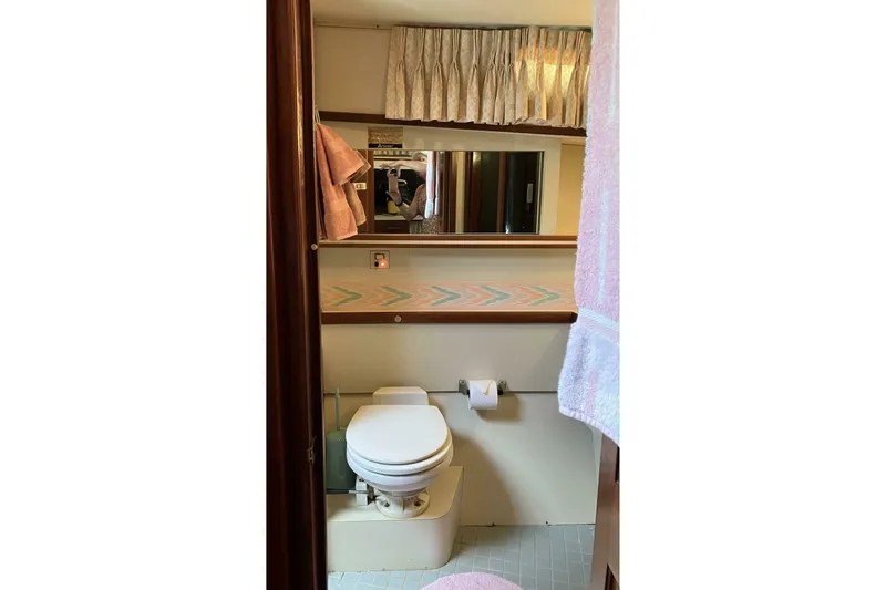 Slide: The Image of Gulfstar 44 Motory Yacht 1986 - 5674081