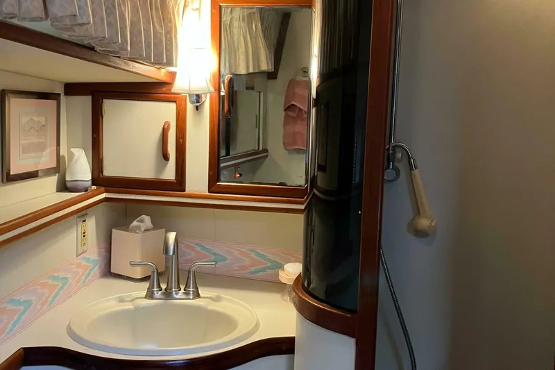 Slide: The Image of Gulfstar 44 Motory Yacht 1986 - 5674082