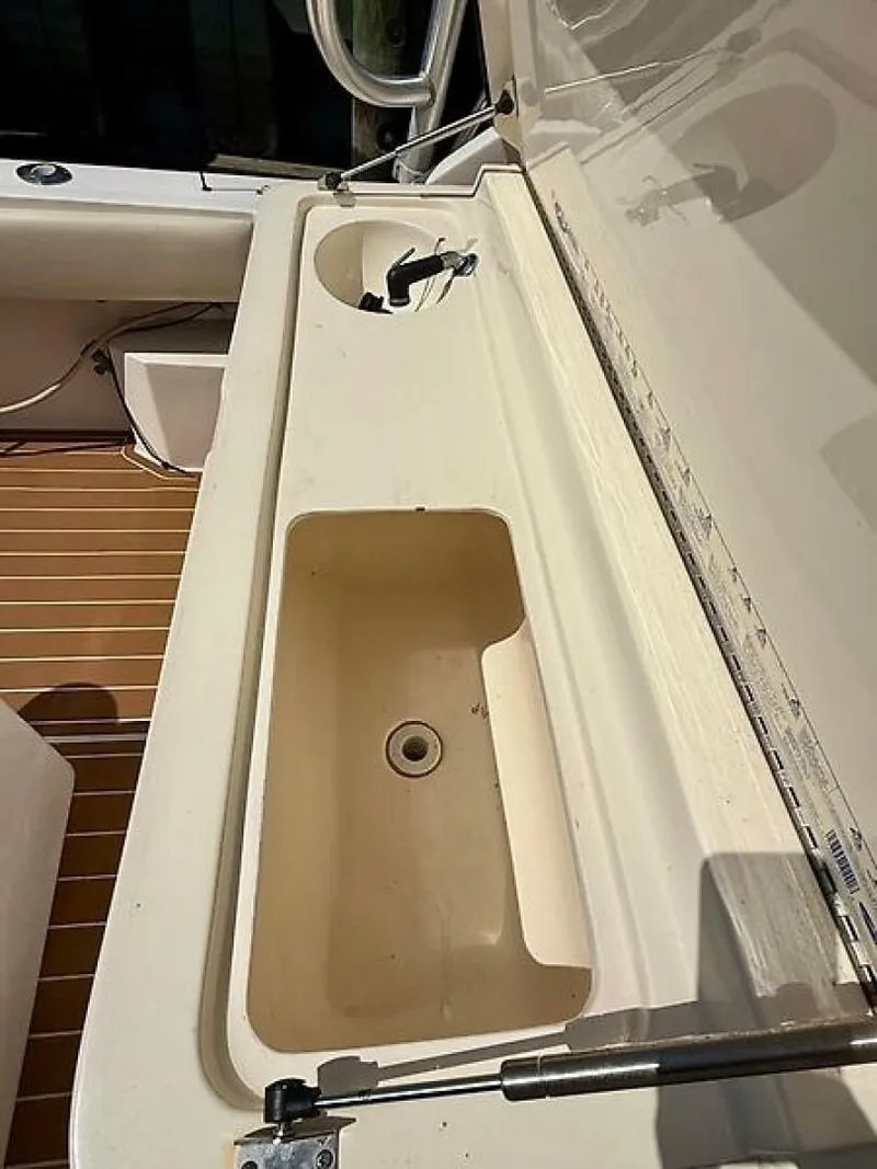 Slide: The Image of 0005391124 - 5674141