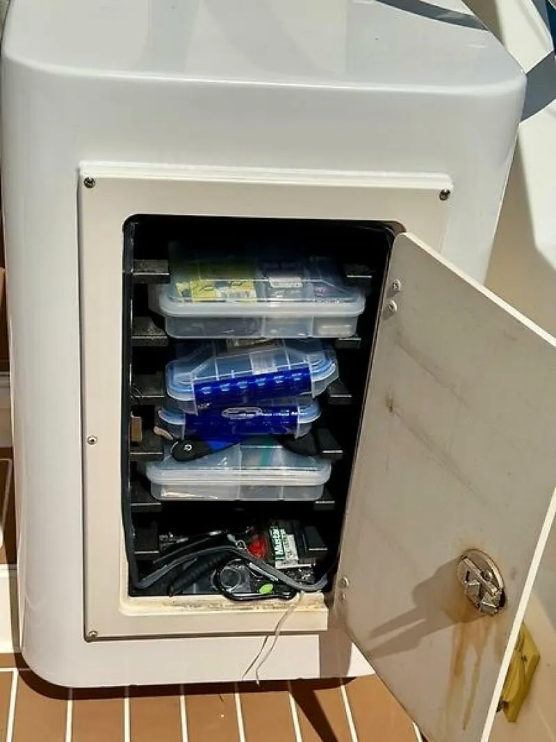 Slide: The Image of 0005391120 - 5674148