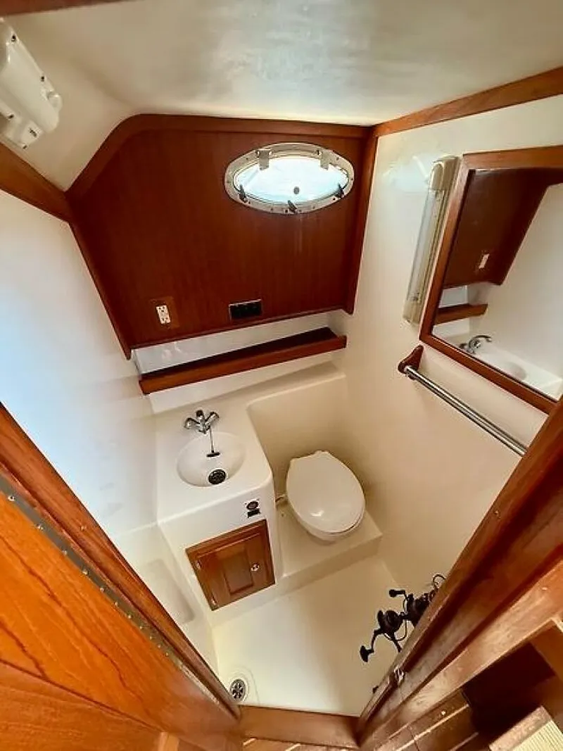 Slide: The Image of 0005391156 - 5674150