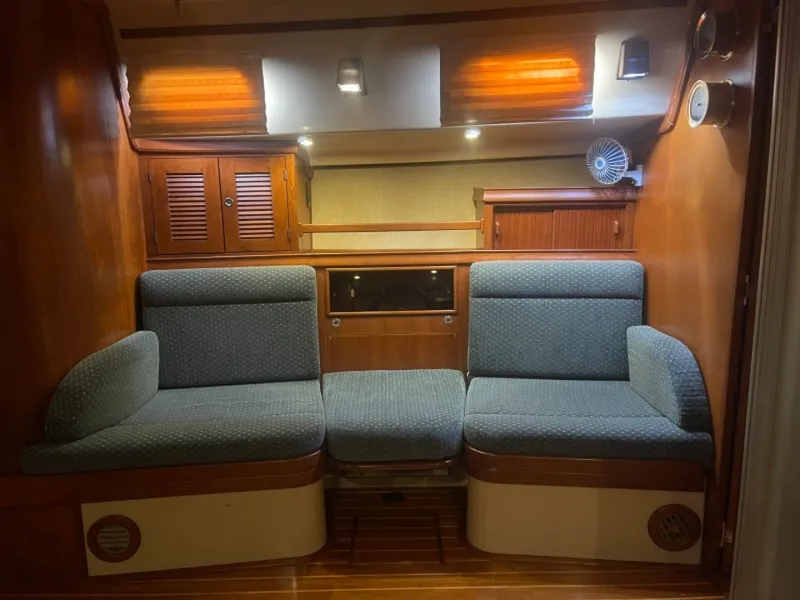 Slide: The Image of Island Packet 44 1992 - 5674501