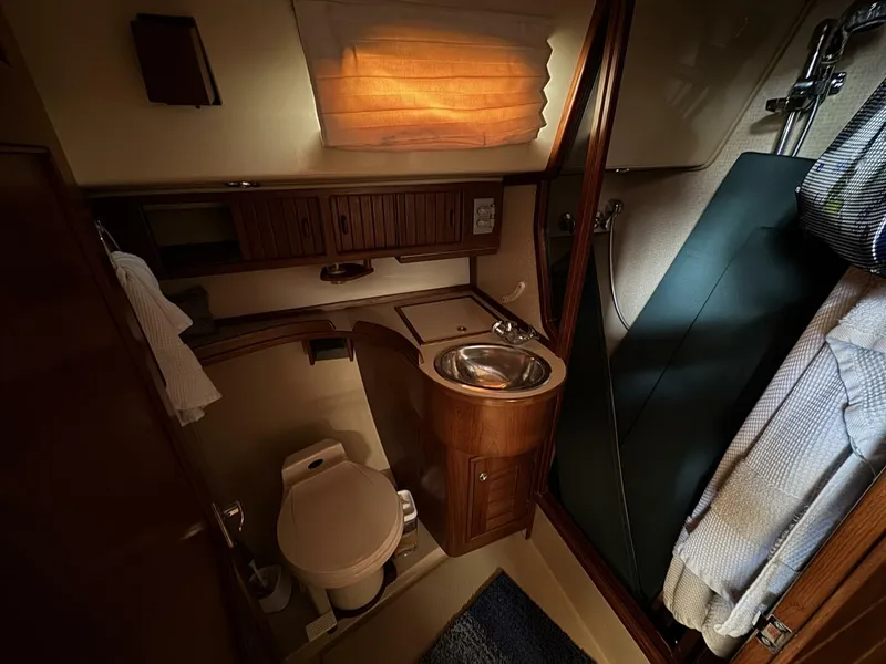 Slide: The Image of Island Packet 44 1992 - 5674983