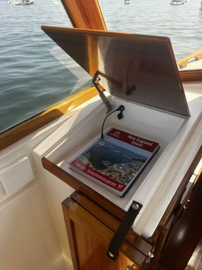 Slide: The Image of CH Marine Runabout 2003 - 5674711