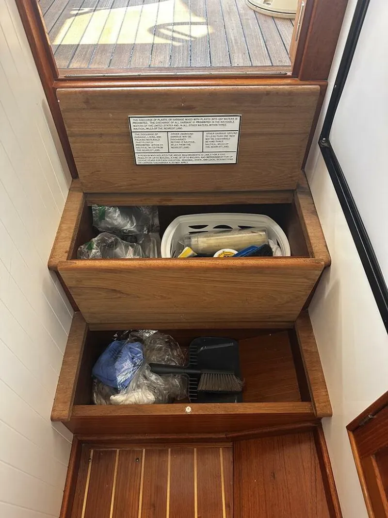 Slide: The Image of CH Marine Runabout 2003 - 5674716