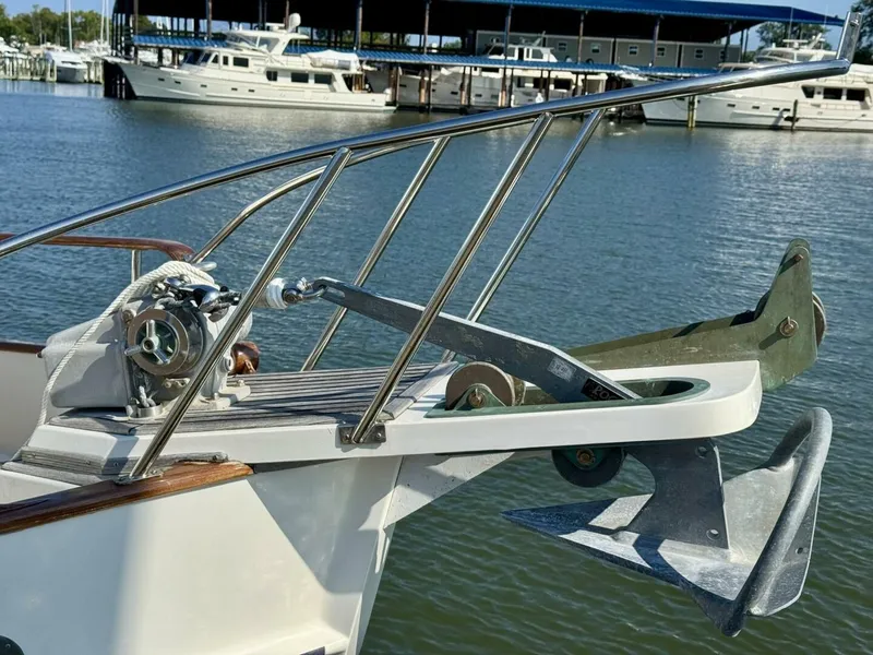 Slide: The Image of 1990 36 Grand Banks Deck (10) - 5676262