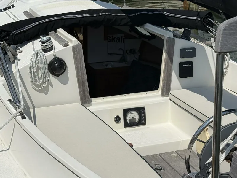 Slide: The Image of Horizon Cat Companionway - 5675042