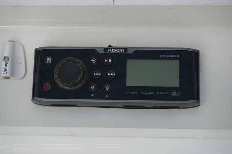 Slide: The Image of 2012 32 Regulator 32 FS Past Time Electroncis Box Tower (4) - 5675181