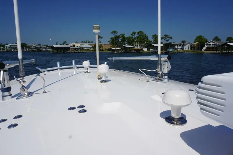 Slide: The Image of 2012 32 Regulator 32 FS Past Time Hardtop (2) - 5675267