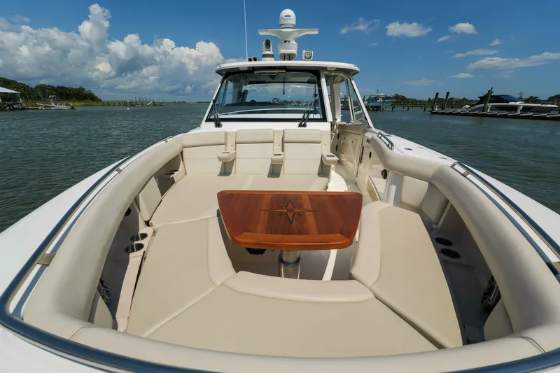 Slide: The Image of Boston Whaler 380 Realm- Bow 2022 Boston Whaler 380 EX Realm Clay Fam - 5675373