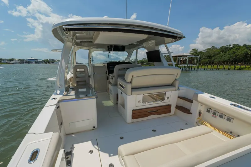 Slide: The Image of Boston Whaler 380 Realm- Cockpit  2022 Boston Whaler 380 EX Realm Clay Fam - 5675382