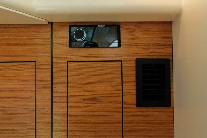 Slide: The Image of Boston Whaler 380 Realm- Electronics 2022 Boston Whaler 380 EX Realm Clay Fam - 5675398