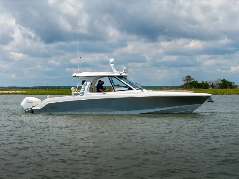Slide: The Image of Boston Whaler 380 Realm- Profile 2022 Boston Whaler 380 EX Realm Clay Fam - 5675366