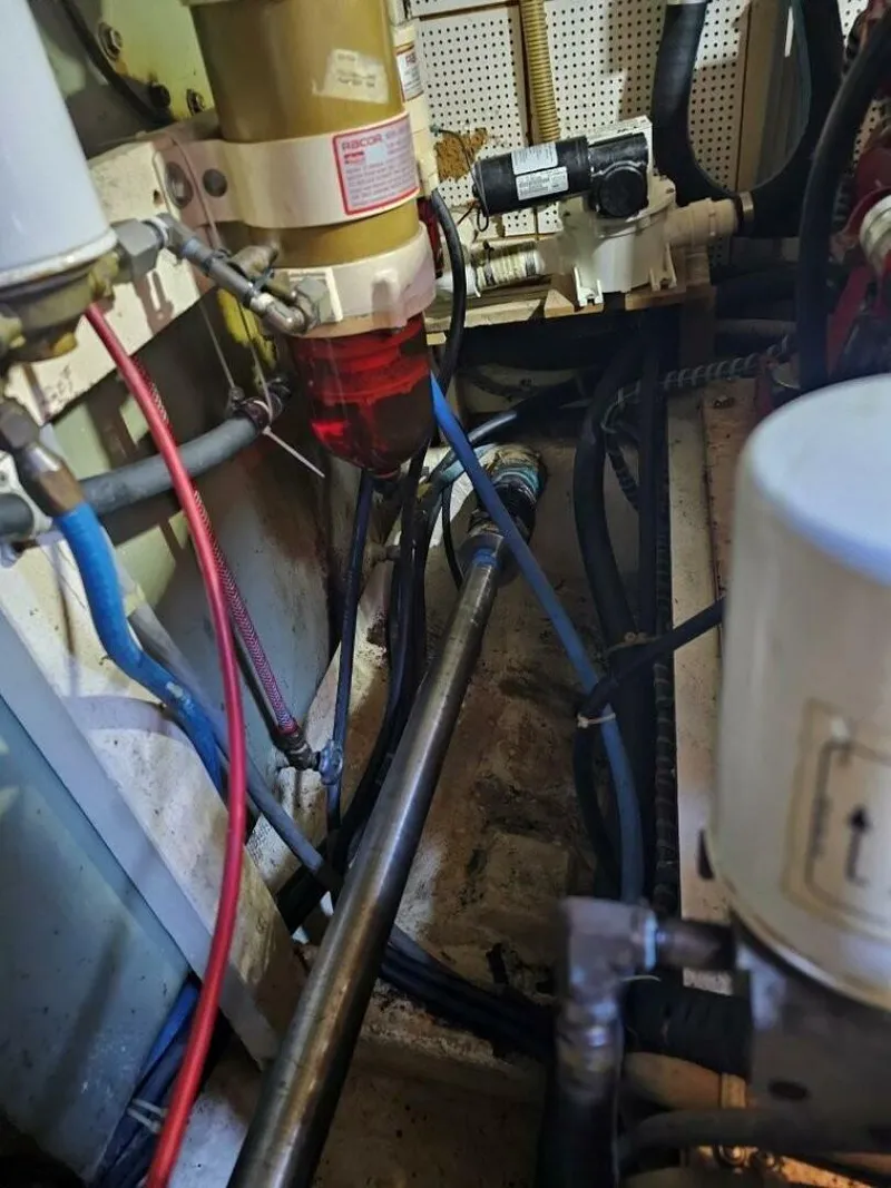 Slide: The Image of Grand Banks Classic 1985 - 5683282