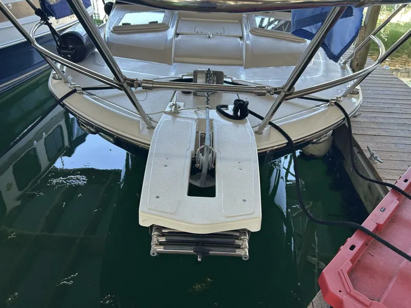 Slide: The Image of Cutwater C-24 2017 - 5675935