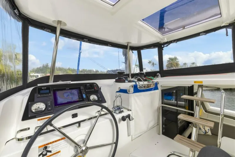 Slide: The Image of Lagoon 42 2020 - 5676084