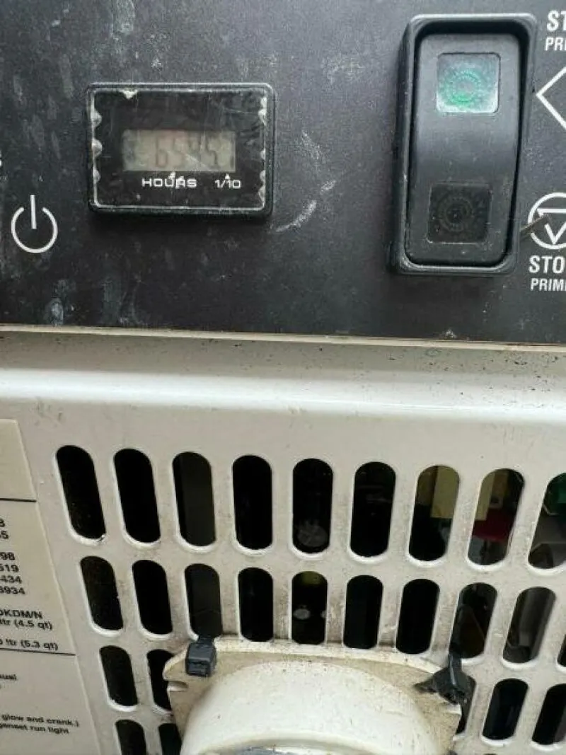 Slide: The Image of Lagoon 42 2020 - 5676116