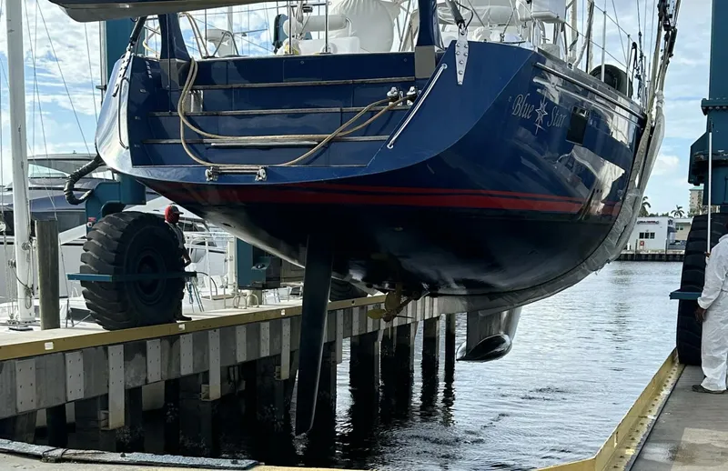 Slide: The Image of Lagoon 42 2020 - 5719448