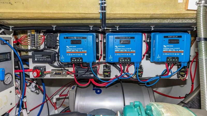 Slide: The Image of Happy Here  Equip Power 1 - 5676490