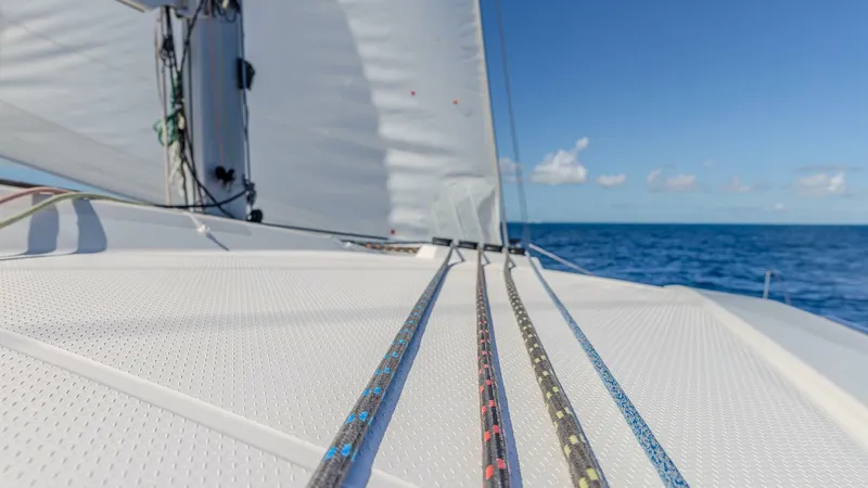Slide: The Image of Happy Here Ext Rigging Cabin Top 1 - 5676442