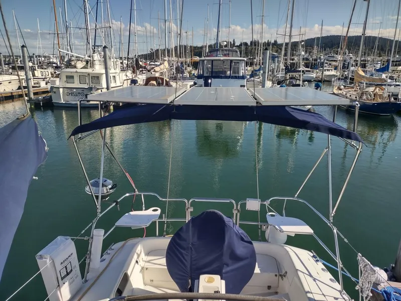 Slide: The Image of Catalina 36 MK II 2002 - 5676568