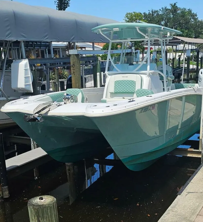 Slide: The Image of Bow Sea Salt Green Hull - 5677989