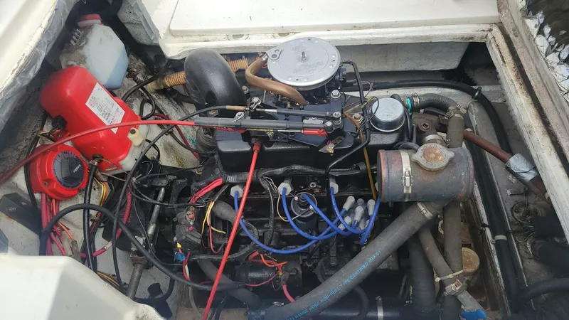 Slide: The Image of Bayliner 2159 Trophy 1991 - 5676755