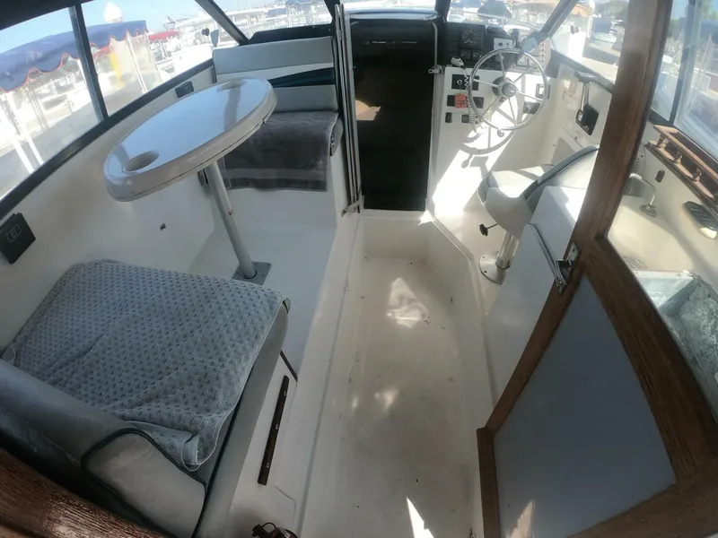 Slide: The Image of Bayliner 2159 Trophy 1991 - 5676761