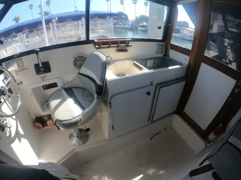 Slide: The Image of Bayliner 2159 Trophy 1991 - 5676762