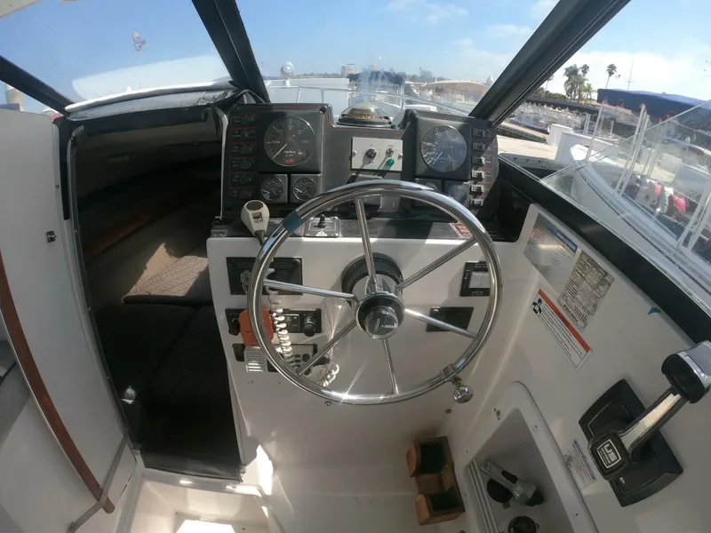 Slide: The Image of Bayliner 2159 Trophy 1991 - 5676769