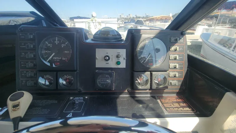 Slide: The Image of Bayliner 2159 Trophy 1991 - 5676782