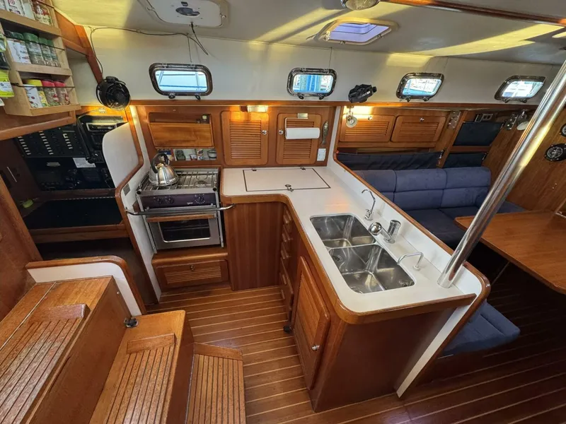 Slide: The Image of Galley 2005 Caliber 40 LRC galley - 5739382