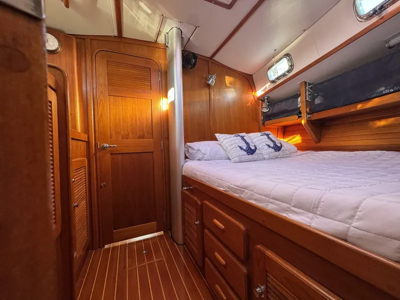 Slide: The Image of Pullman Forward - 5739393