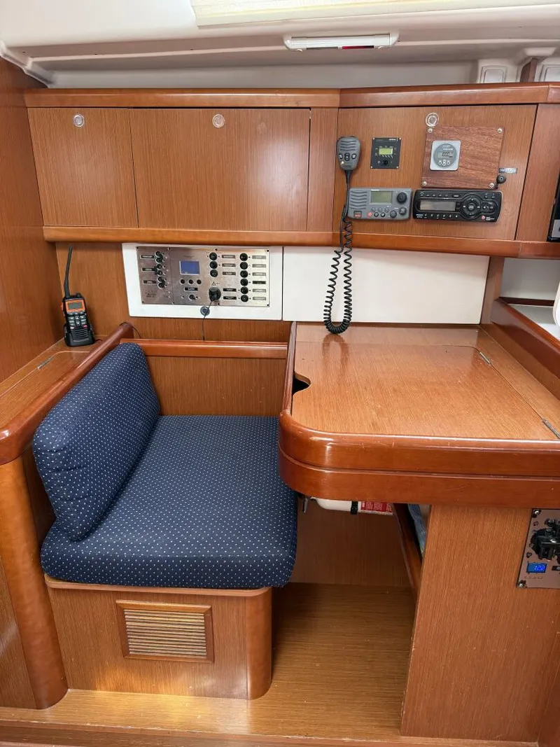 Slide: The Image of Beneteau 43 2012 - 5681922