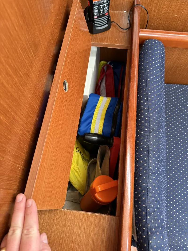 Slide: The Image of Beneteau 43 2012 - 5681927