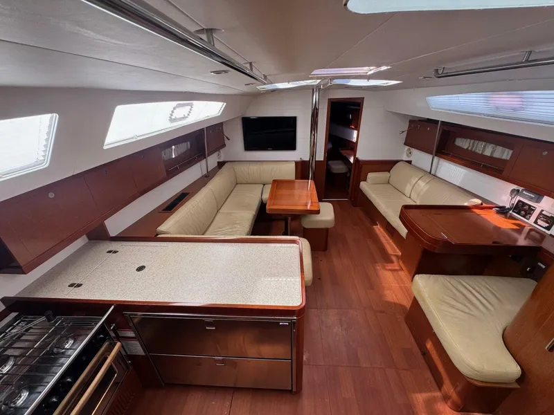 Slide: The Image of Beneteau Oceanis 50 2011 - 5697147