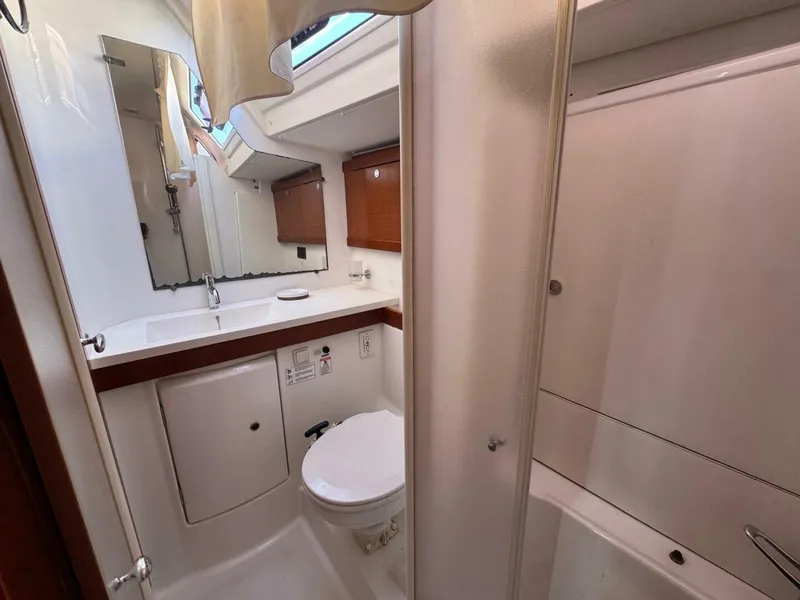 Slide: The Image of Beneteau Oceanis 50 2011 - 5697158