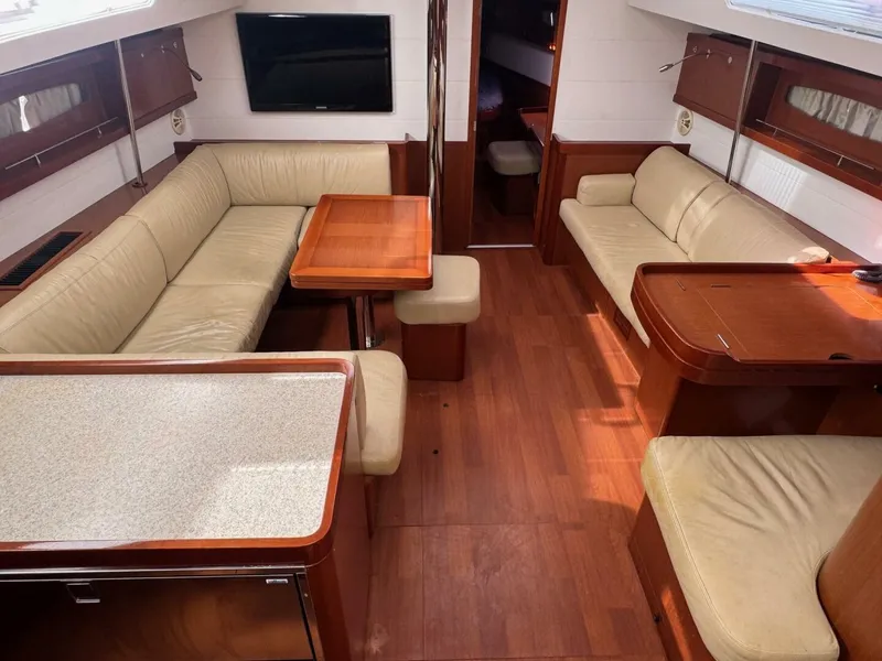 Slide: The Image of Beneteau Oceanis 50 2011 - 5697145