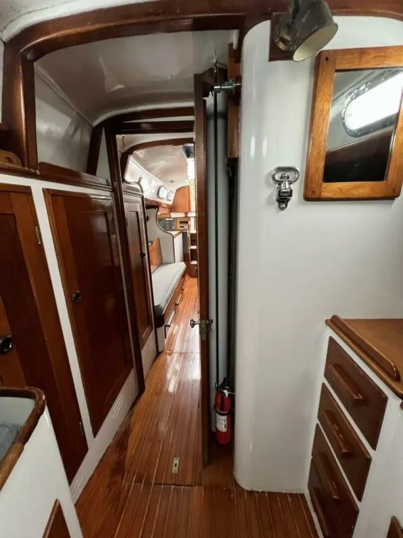 Slide: The Image of Hinckley Yachts B-40 1960 - 5677122