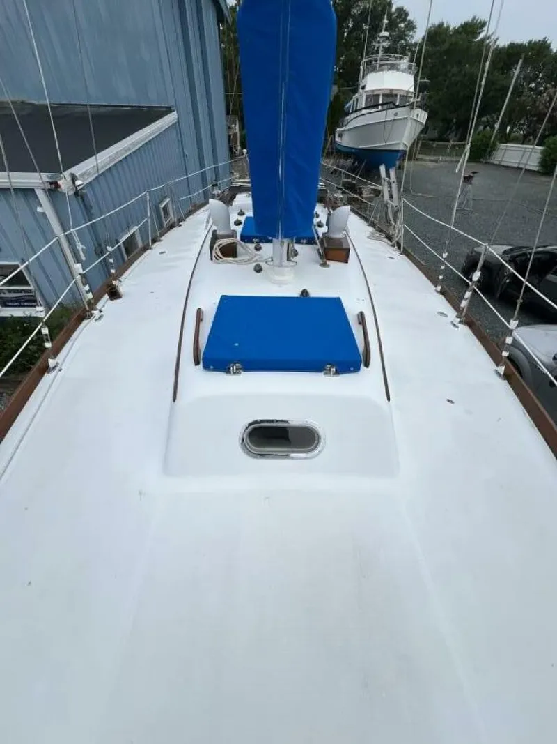 Slide: The Image of Hinckley Yachts B-40 1960 - 5677108