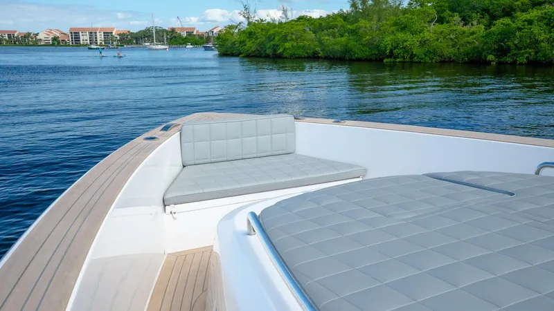 Slide: The Image of Pardo Yachts 43 Walkaround 2024 - 5788737
