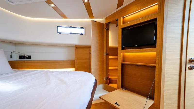 Slide: The Image of Pardo Yachts 43 Walkaround 2024 - 5788703