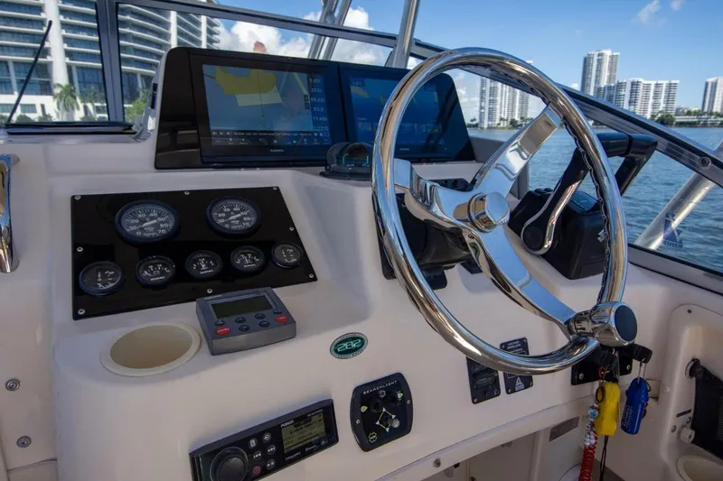 Slide: The Image of Grady-White Sailfish 282 2004 - 5677757